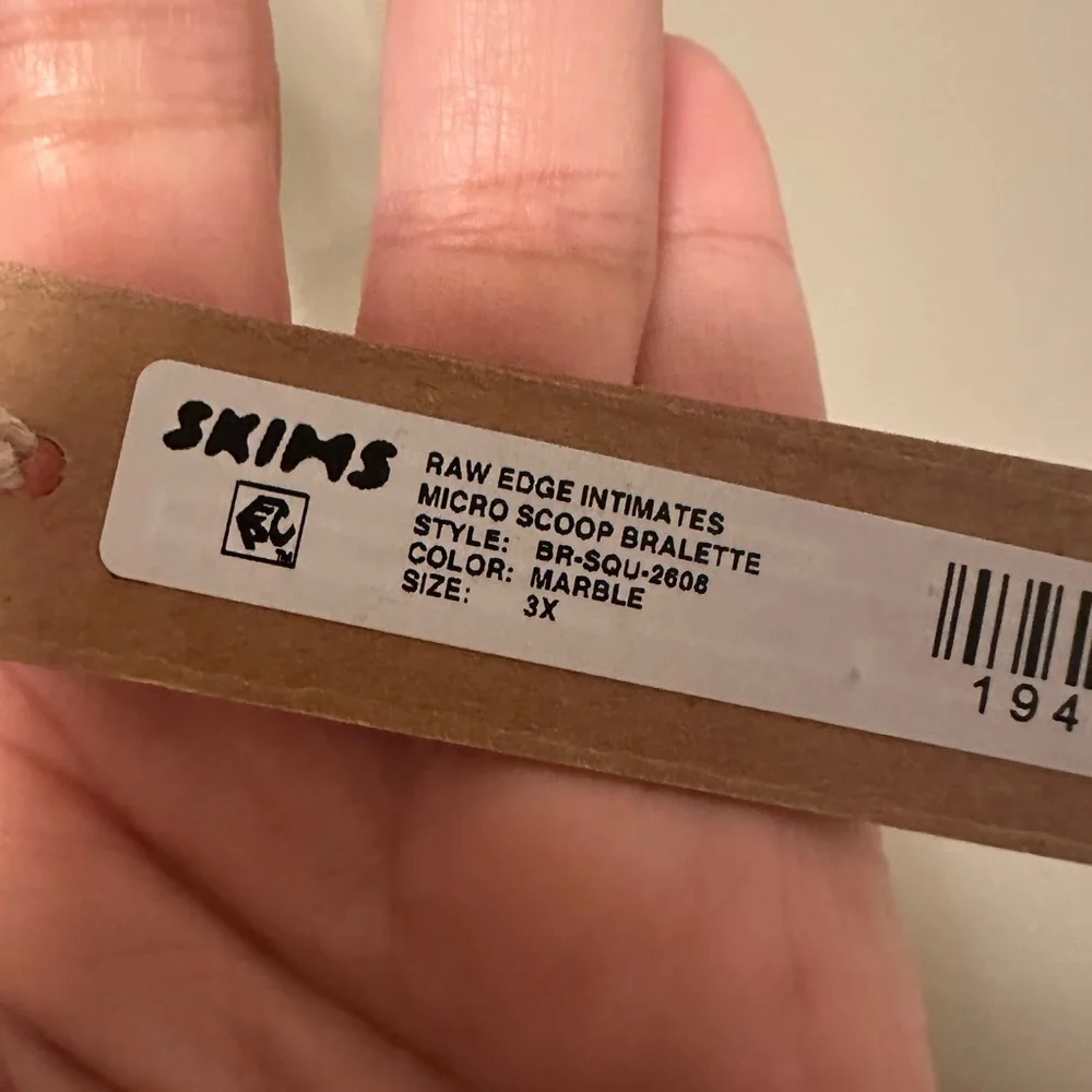 Skims Raw Edge Micro Scoop‎ Bralette